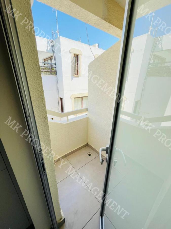 Milos City Center Apts No.34 Larnaca Buitenkant foto